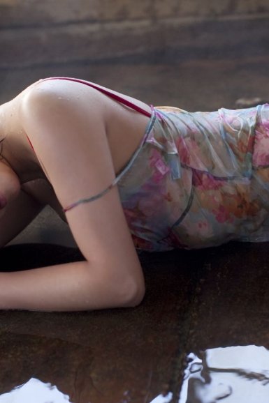 必威体育app|戏赠张五弟諲三首（时在常乐东园，走笔成）